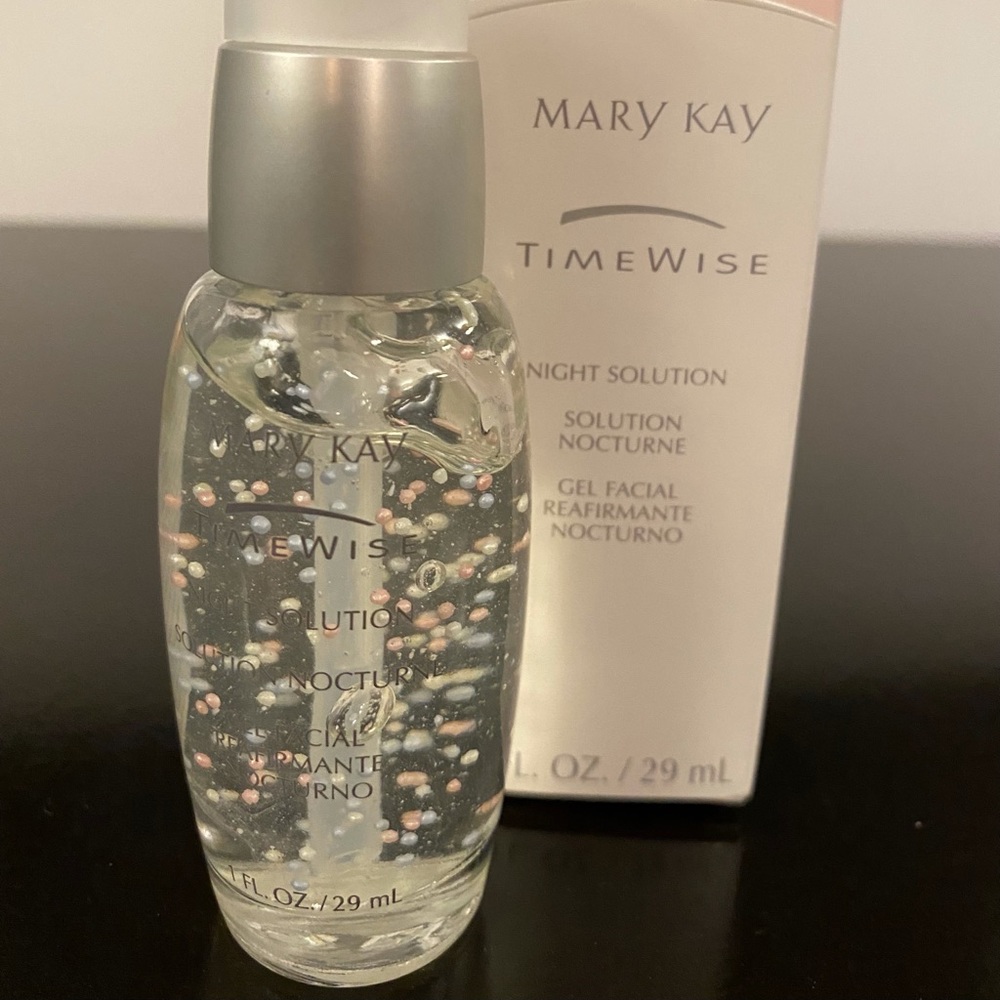 TimeWise Night Solution Serum